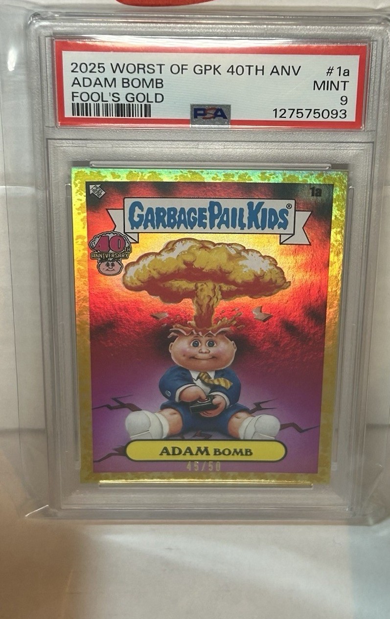 2025 Topps Worst Of Garbage Pail Kids 40Th Anniversary Fool'S Gold #1a Adam Bomb front