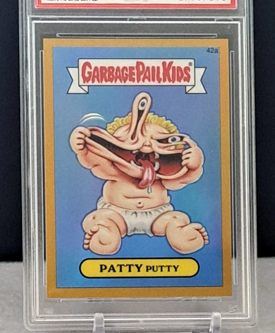 2014 Topps Garbage Pail Kids Chrome Series 2 Gold Refractor #42a Patty Putty front
