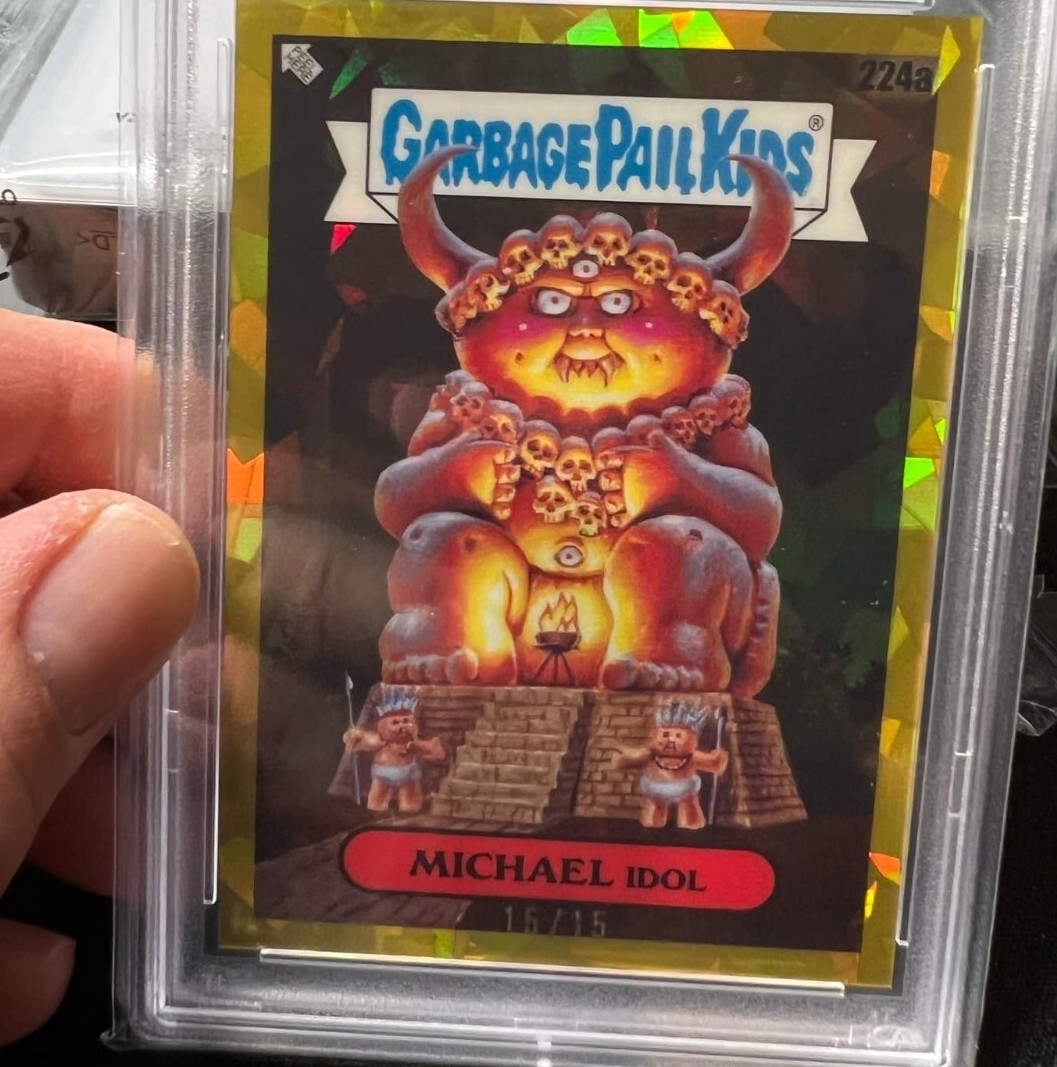 2023 Topps Topps Garbage Pail Kids Sapphire Edition Gold #224a Michael Idol front
